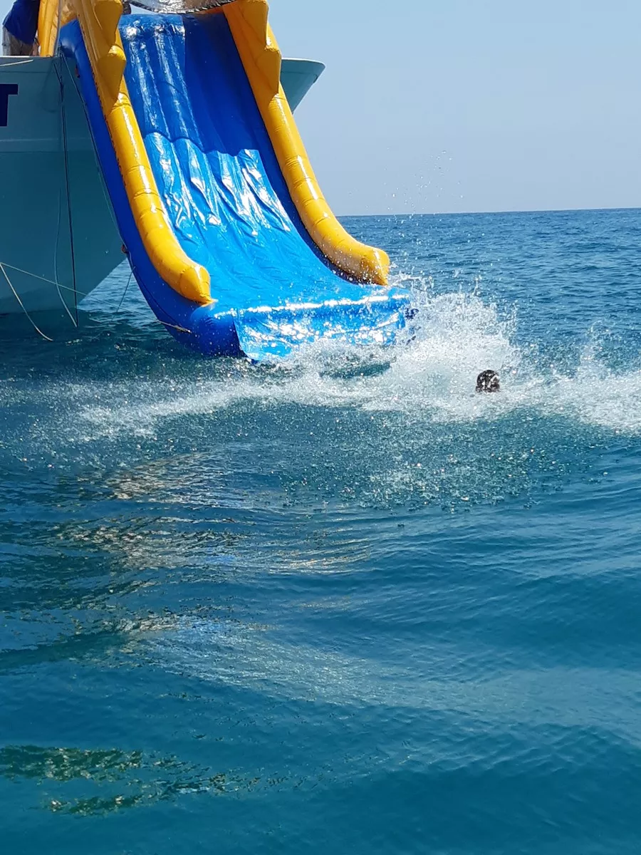Super-Jumbo-Slide-12-Paphos-St.-Raphael-Real-Glass-Bottom-Boat